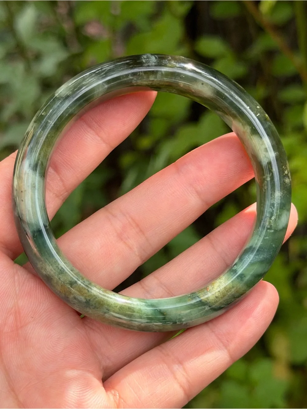 57mm inner diameter chunky green xiuyu jade bangle‎ 1736